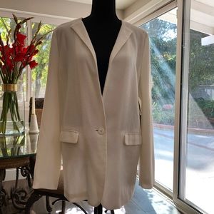 Tildon White Blazer 💫